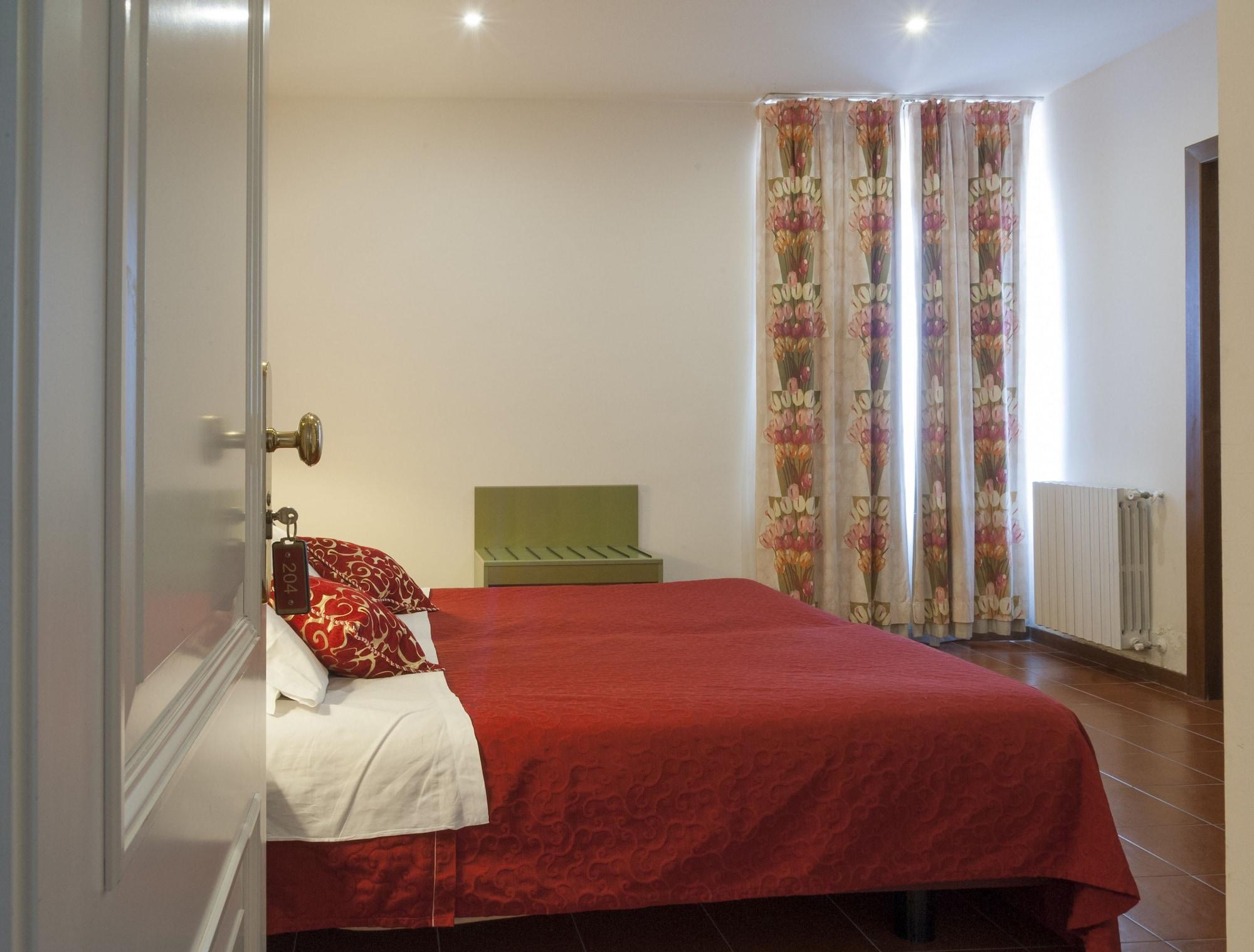 Hotel Villa Del Cardinale Norma Eksteriør bilde