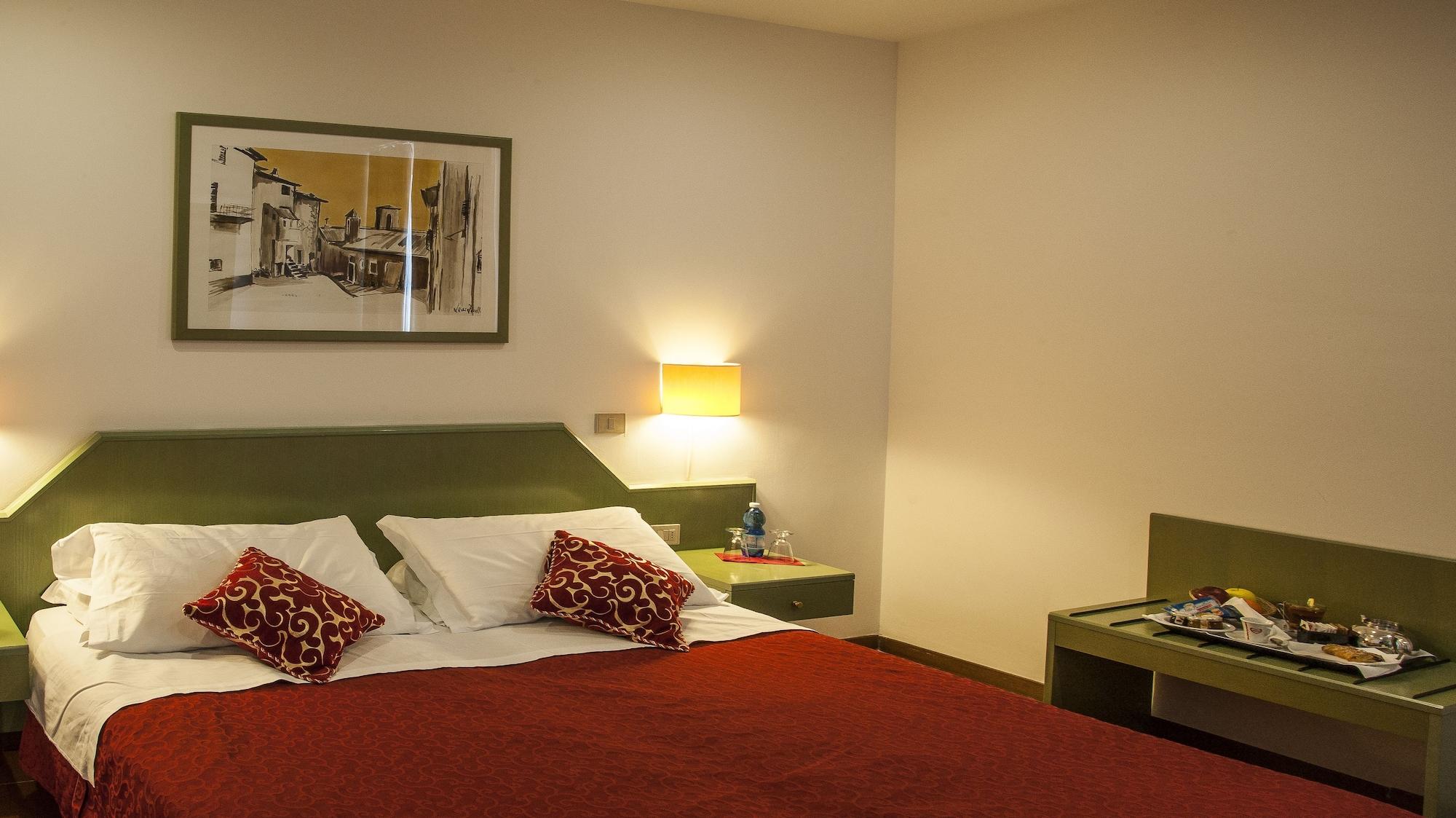Hotel Villa Del Cardinale Norma Eksteriør bilde