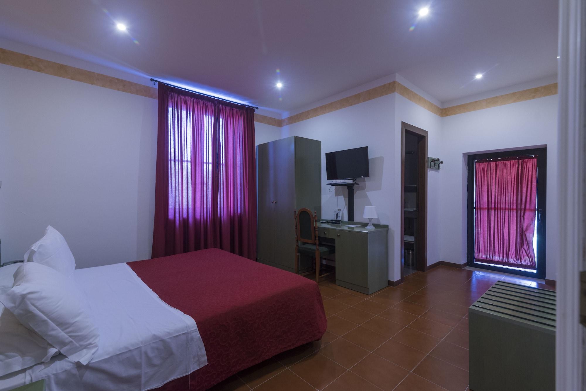 Hotel Villa Del Cardinale Norma Eksteriør bilde