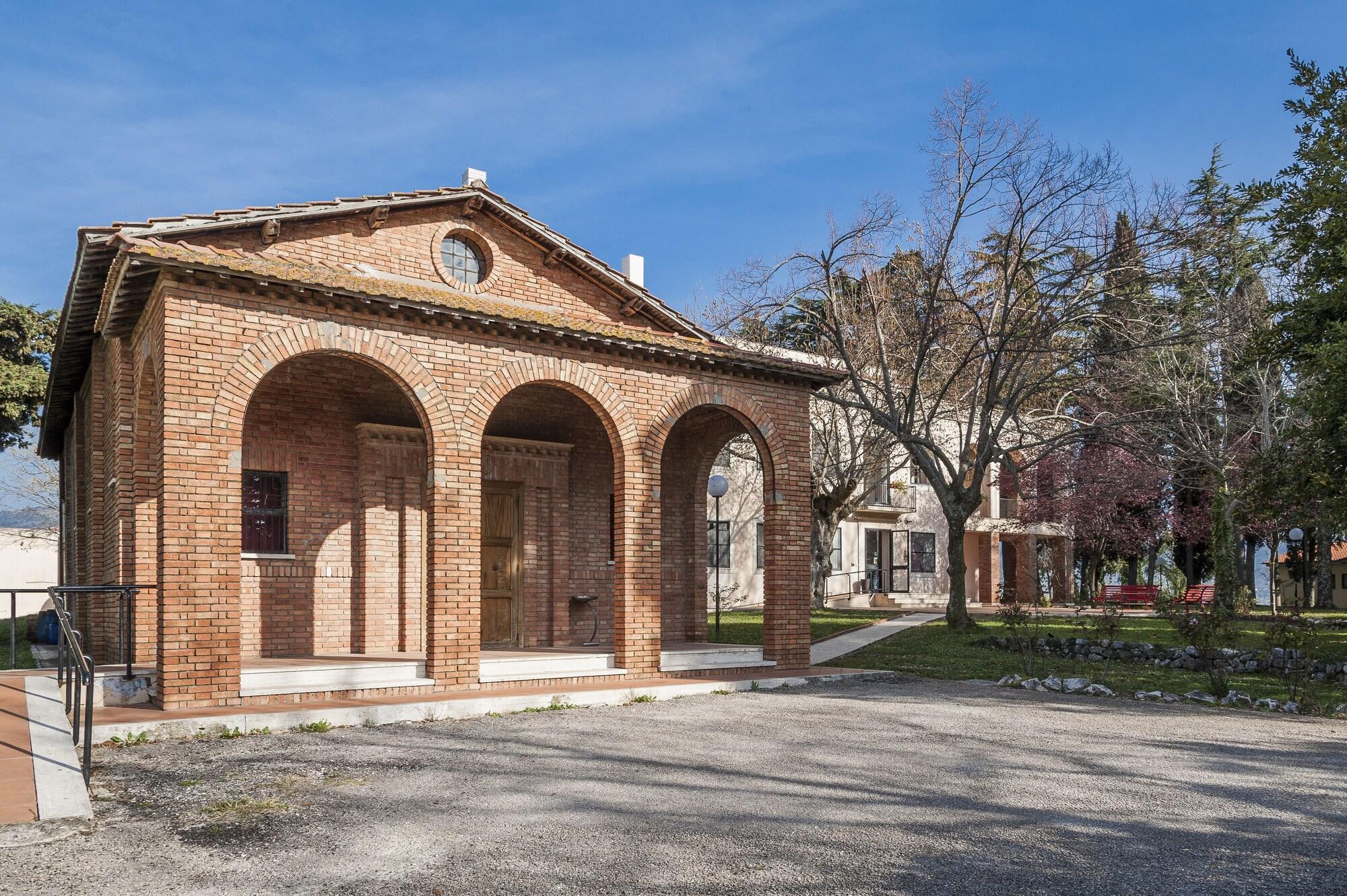 Hotel Villa Del Cardinale Norma Eksteriør bilde