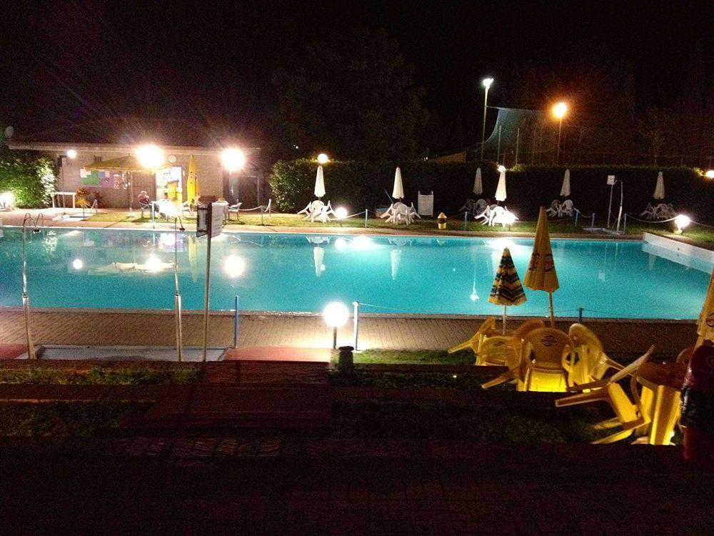 Hotel Villa Del Cardinale Norma Eksteriør bilde