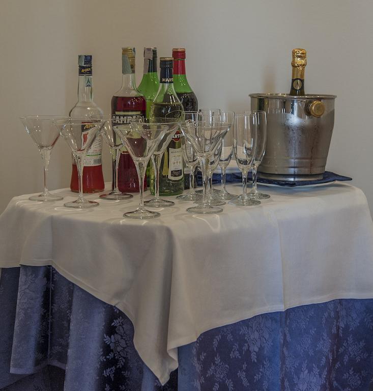 Hotel Villa Del Cardinale Norma Eksteriør bilde