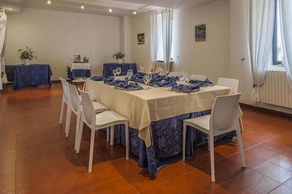 Hotel Villa Del Cardinale Norma Eksteriør bilde